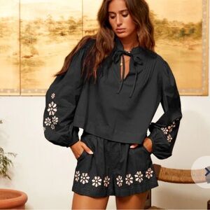 NWT Ciao Lucia Salm Black Embroidered Top Size Medium